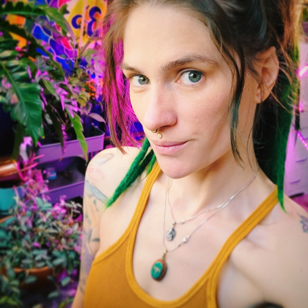 Meet your Posher, River